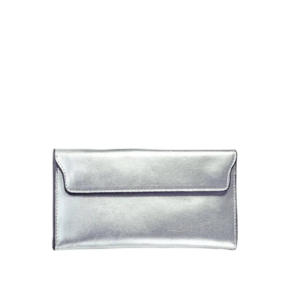 Portofel clasic cu capac magnetic pliat
